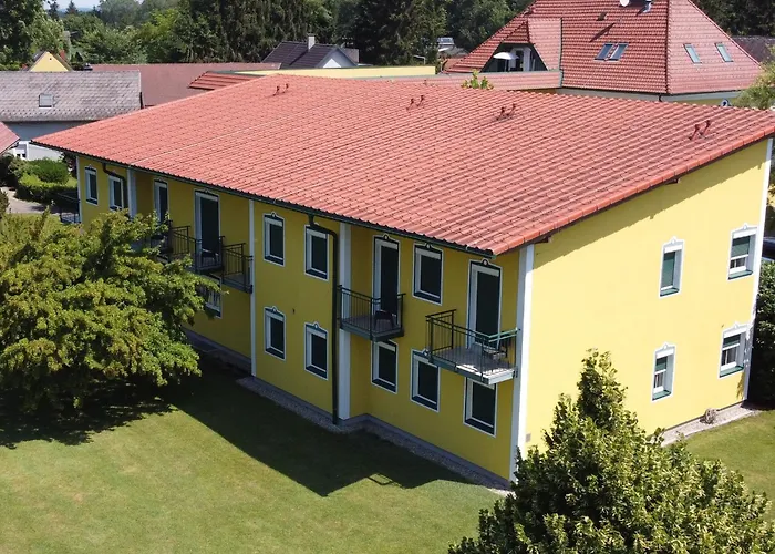 Hotel Restaurant Neuhold 3*